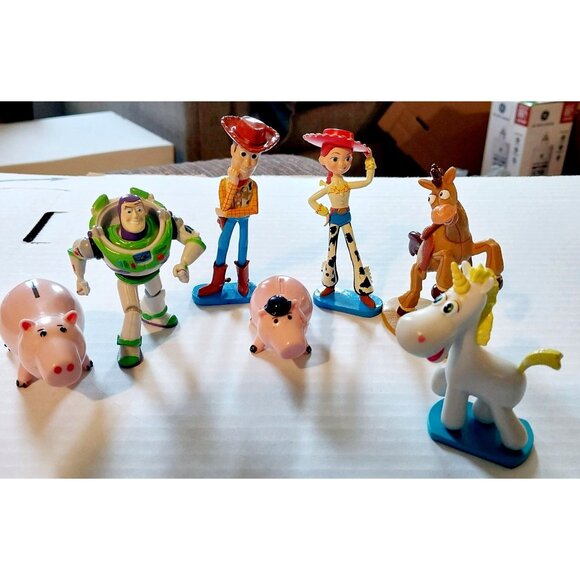 Toy Story Figurine Set Featuring Woody Buzz Lightyear Jessie Bullseye Hamm & But - Picture 1 of 6